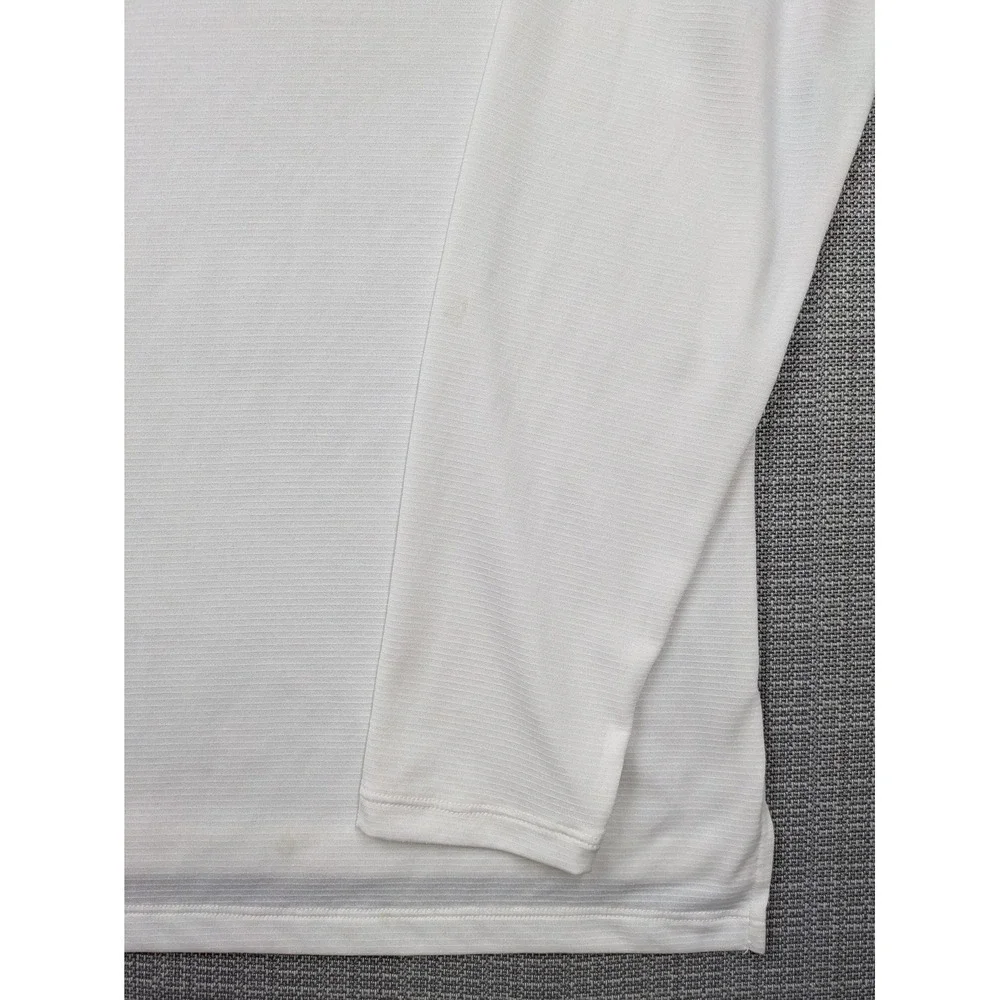 Under Armour Shirt Mens Medium White Long Sleeve Fitted Performance Base Layer